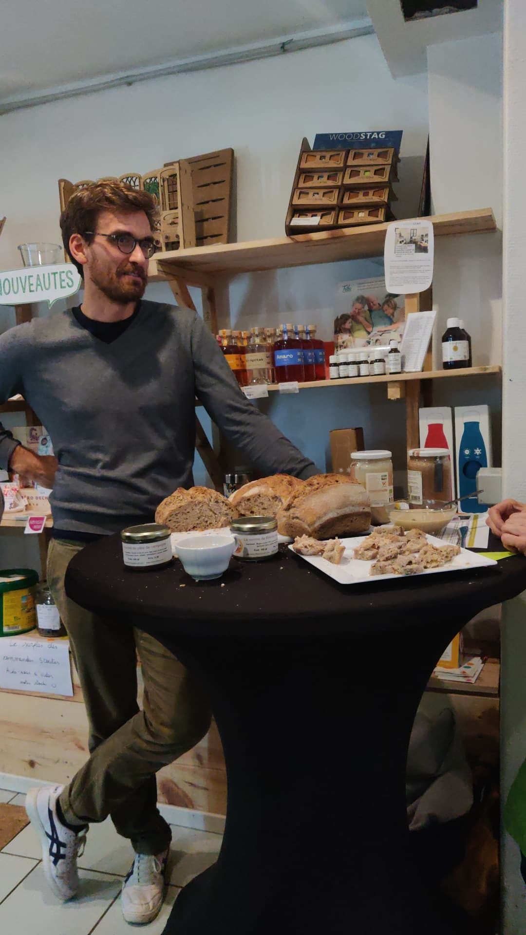 Martin boulanger Paintintin en dégustation lors des portes ouvertes en 2022
